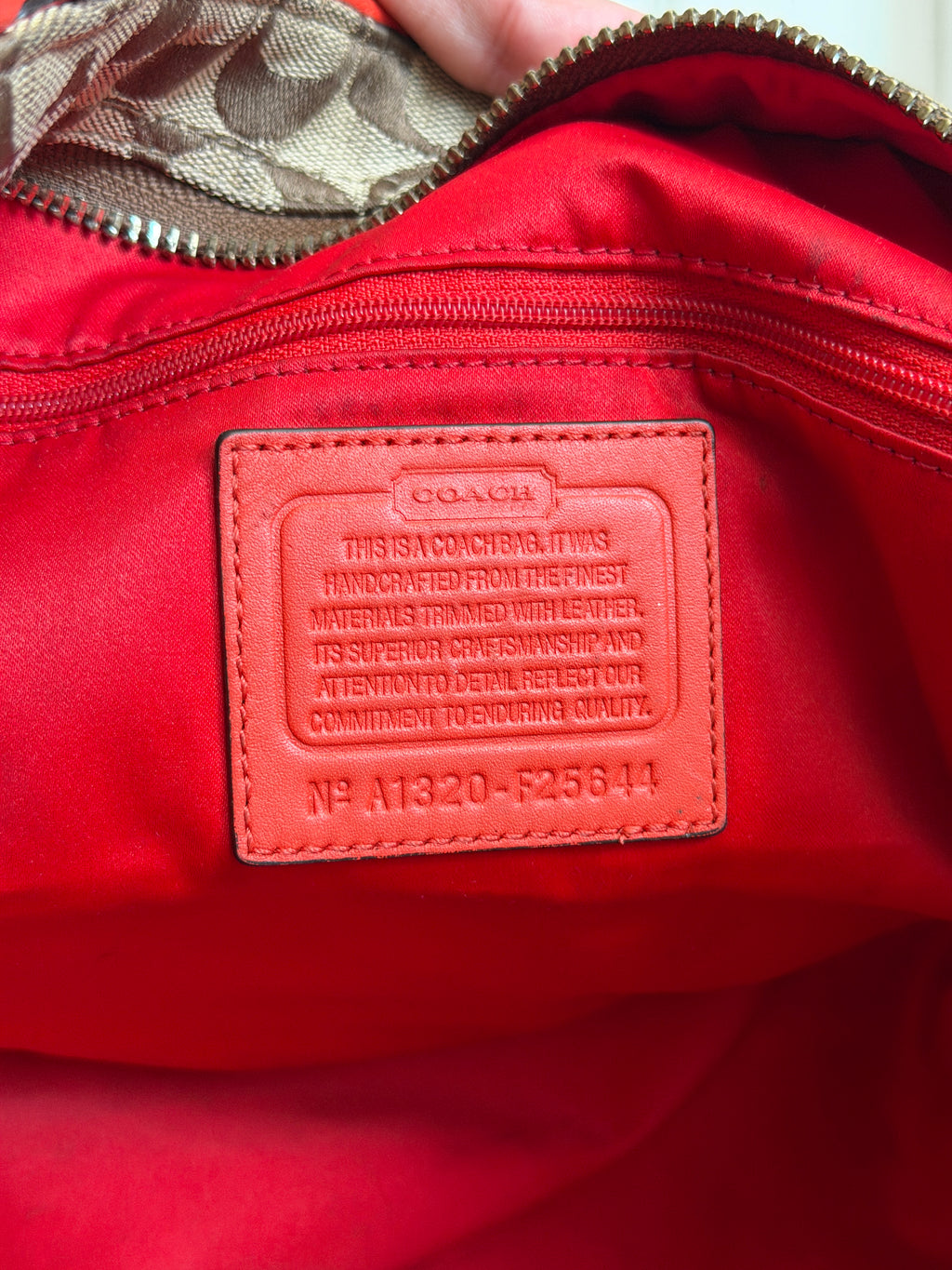 Coach park signature carrie tote